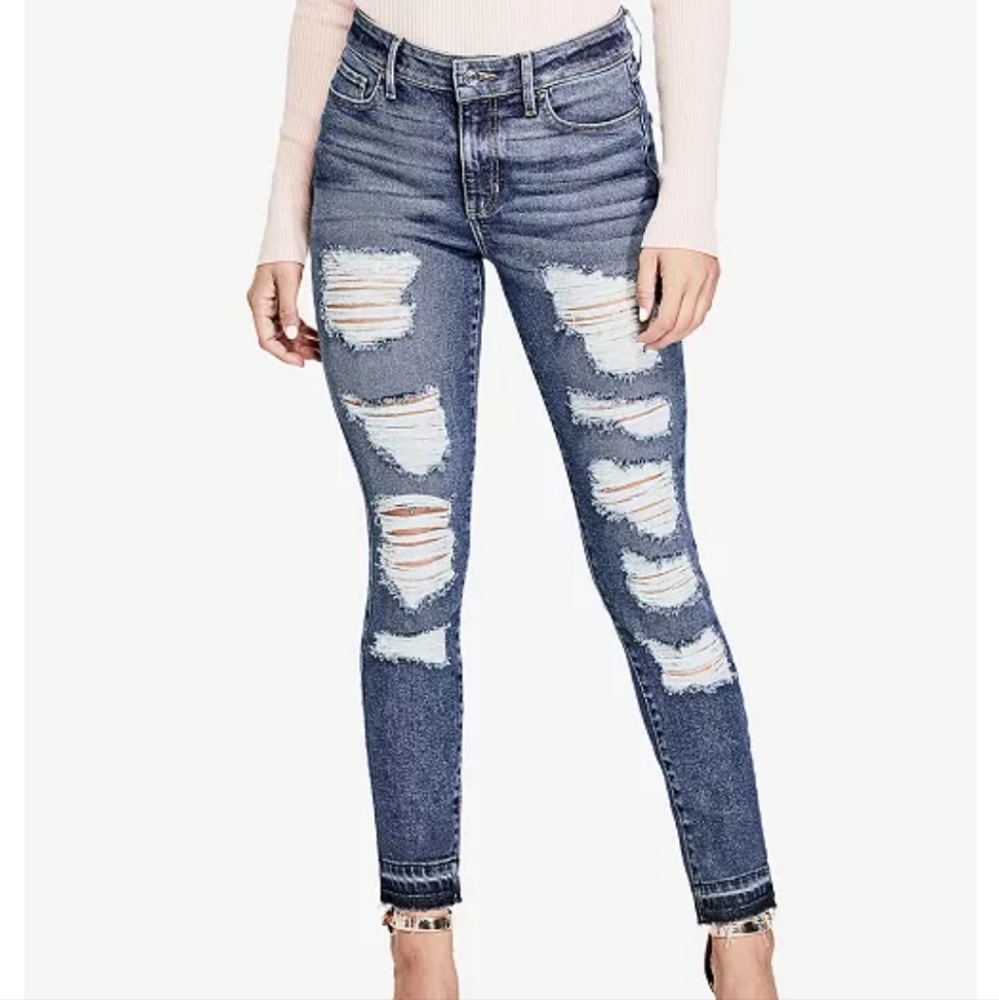 π GUESS 1981 Ripped Skinny Jeans π - Picture 2 of 16